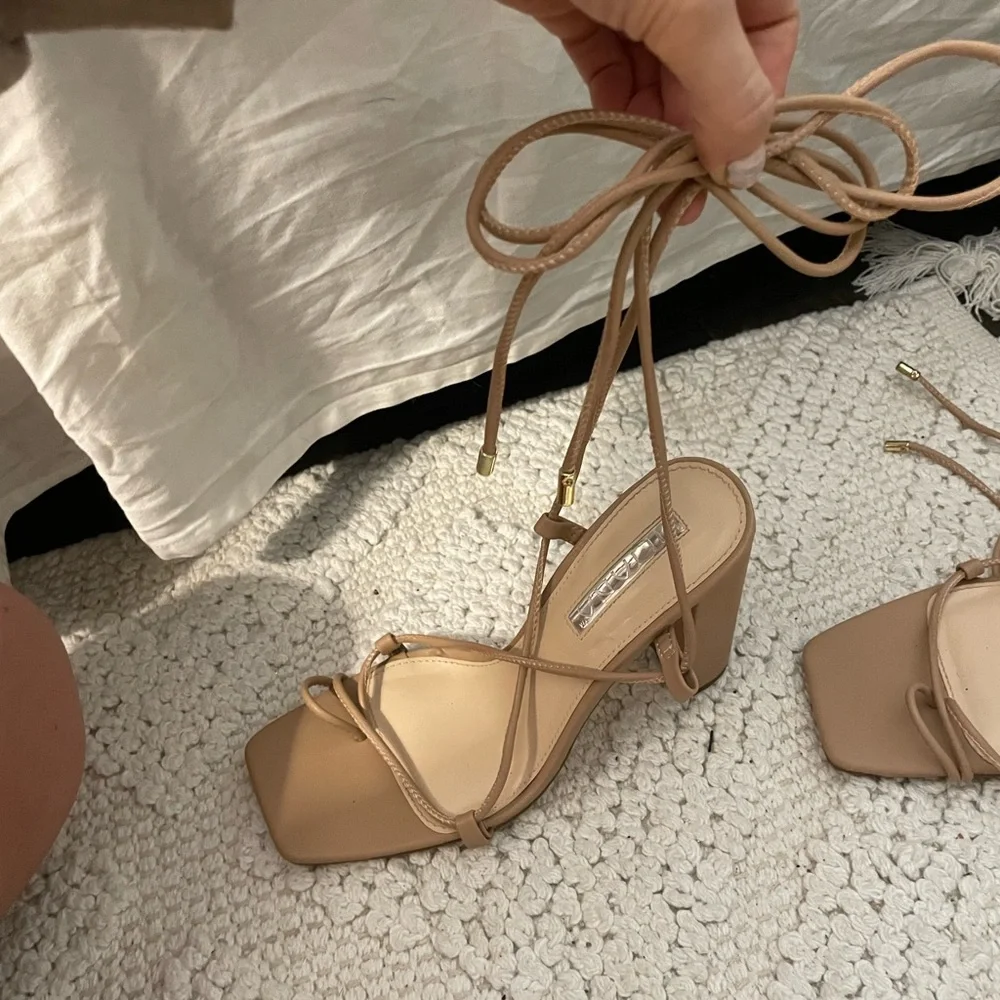 Cream Tan Lace Up Ankle Strap Chunky Heeled Square Toe Sandal